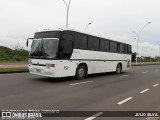 Ônibus Particulares 750 na cidade de Porto Alegre, Rio Grande do Sul, Brasil, por JULIO SILVA. Número da foto: #:id.