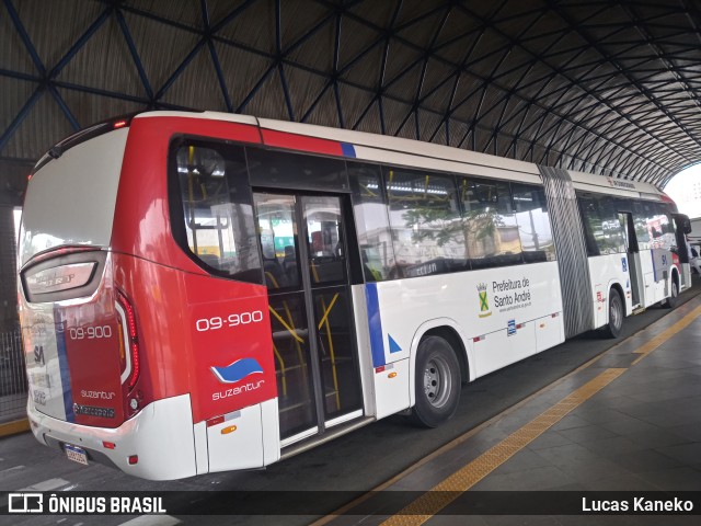 Suzantur Santo André 09-900 na cidade de Santo André, São Paulo, Brasil, por Lucas Kaneko. Número da foto: #9526582.