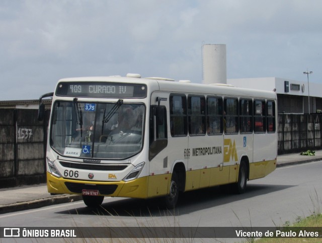 Empresa Metropolitana 606 na cidade de Jaboatão dos Guararapes, Pernambuco, Brasil, por Vicente de Paulo Alves. ID da foto: 9526135.