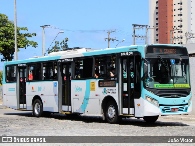 Via Urbana 30818 na cidade de Fortaleza, Ceará, Brasil, por João Victor. Número da foto: #9530743.