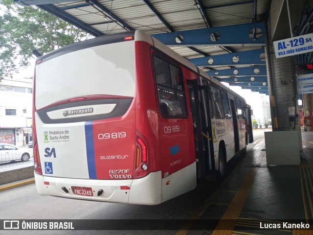 Suzantur Santo André 09-819 na cidade de Santo André, São Paulo, Brasil, por Lucas Kaneko. Número da foto: #9529538.
