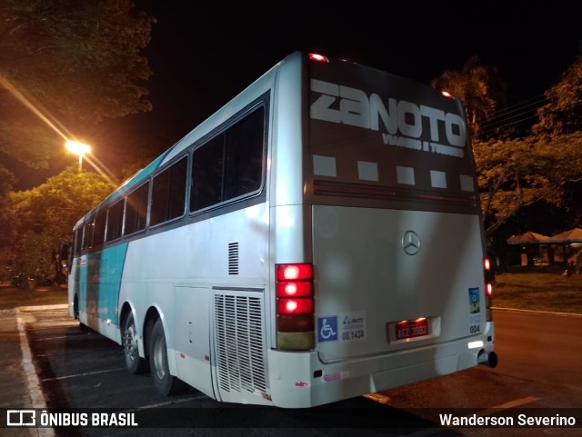 Ônibus Particulares 004 na cidade de Gama, Distrito Federal, Brasil, por Wanderson Severino. Número da foto: #9533023.