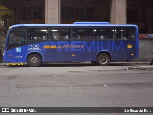 Real Auto Ônibus 029 na cidade de Rio de Janeiro, Rio de Janeiro, Brasil, por Zé Ricardo Reis. Número da foto: #9536611.