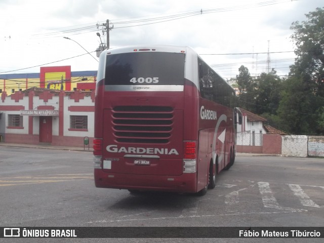 Expresso Gardenia 4005 na cidade de Três Corações, Minas Gerais, Brasil, por Fábio Mateus Tibúrcio. Número da foto: #8613308.