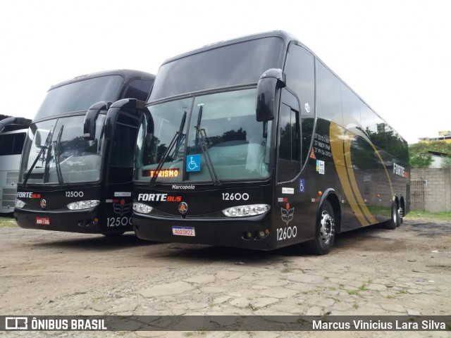 ForteBus Turismo 12600 na cidade de Divinópolis, Minas Gerais, Brasil, por Marcus Vinicius Lara Silva. ID da foto: 8614812.