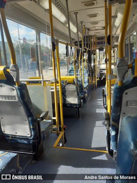 Metra - Sistema Metropolitano de Transporte 5425 na cidade de São Paulo, São Paulo, Brasil, por Andre Santos de Moraes. Número da foto: #8641448.