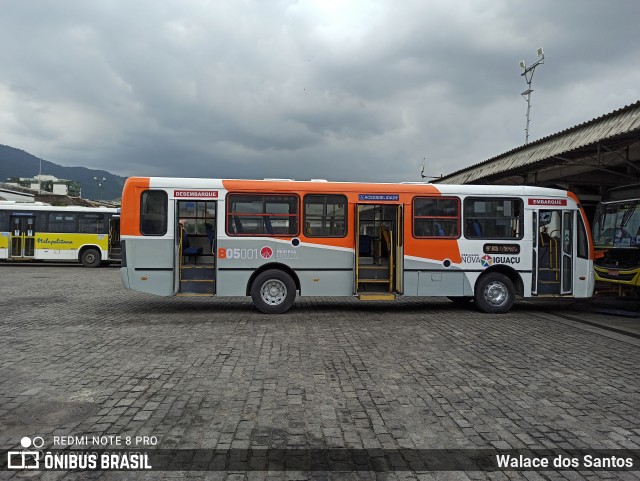 Viação Nilopolitana B05001 na cidade de Nilópolis, Rio de Janeiro, Brasil, por Walace dos Santos. ID da foto: 8641945.