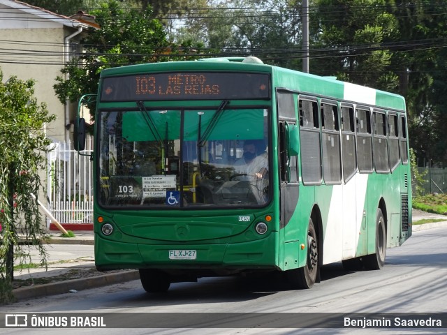 Buses Vule 1497 na cidade de Maipú, Santiago, Metropolitana de Santiago, Chile, por Benjamin Saavedra. Número da foto: #8643689.