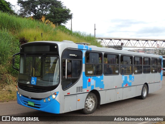 Ônibus Particulares  na cidade de Belo Horizonte, Minas Gerais, Brasil, por Adão Raimundo Marcelino. Número da foto: #8645525.