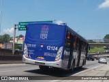 Auto Viação Bragança Metropolitana > Viação Raposo Tavares 12.124 na cidade de Cotia, São Paulo, Brasil, por David Macedo Rocha. Número da foto: #:id.