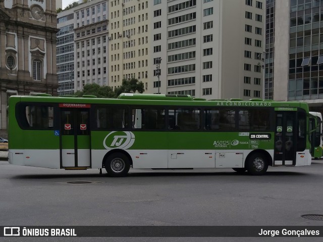 Tijuquinha - Auto Viação Tijuca A50125 na cidade de Rio de Janeiro, Rio de Janeiro, Brasil, por Jorge Gonçalves. Número da foto: #8647028.