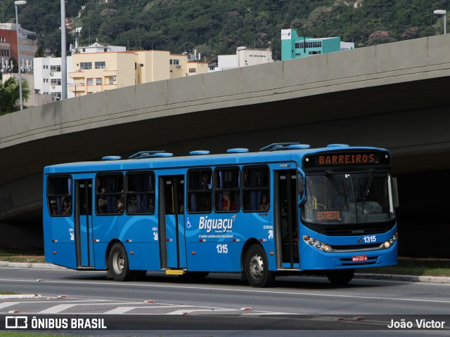 Biguaçu Transportes Coletivos Administração e Participação 1315 na cidade de Florianópolis, Santa Catarina, Brasil, por João Victor. ID da foto: 8647642.