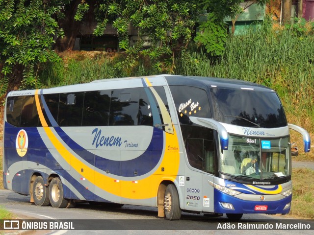 Nenem Turismo 2050 na cidade de Belo Horizonte, Minas Gerais, Brasil, por Adão Raimundo Marcelino. Número da foto: #8650851.