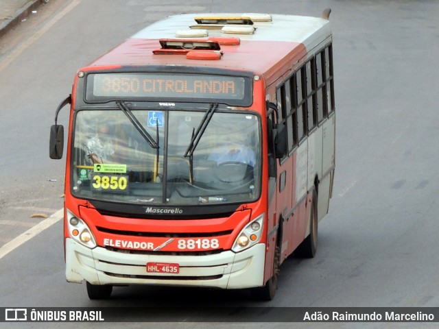 Viação Novo Retiro 88188 na cidade de Belo Horizonte, Minas Gerais, Brasil, por Adão Raimundo Marcelino. Número da foto: #8650993.