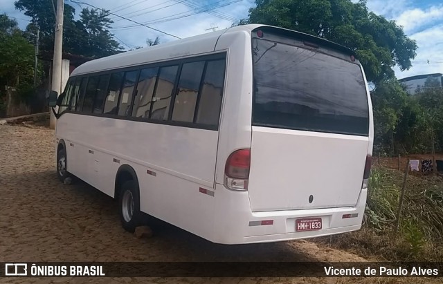 Líder Turismo 1833 na cidade de São João Evangelista, Minas Gerais, Brasil, por Vicente de Paulo Alves. ID da foto: 8653945.