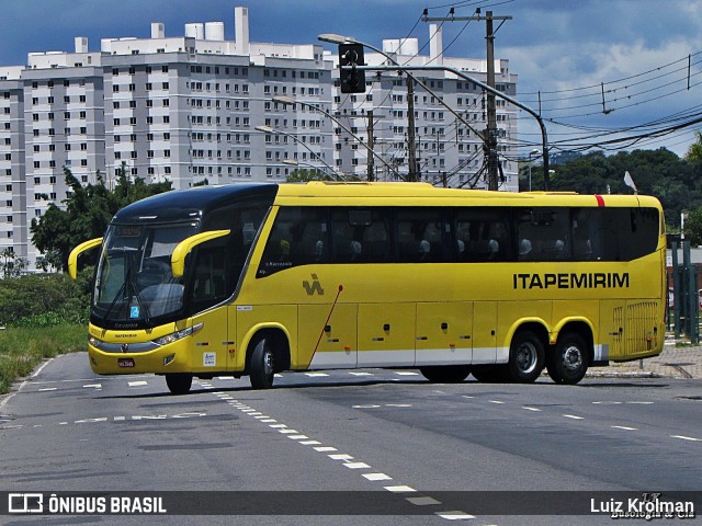Viação Itapemirim 60033 na cidade de Juiz de Fora, Minas Gerais, Brasil, por Luiz Krolman. Número da foto: #8652229.