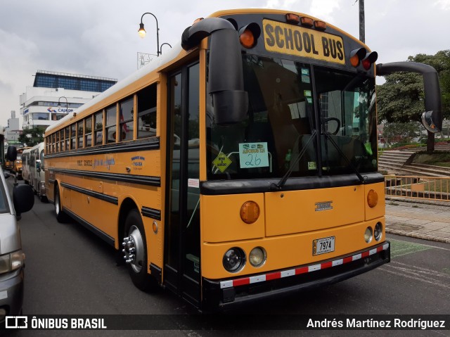 Autobuses sin identificación - Costa Rica  na cidade de Catedral, San José, San José, Costa Rica, por Andrés Martínez Rodríguez. ID da foto: 8652245.