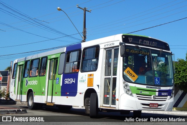 Viação Modelo 9294 na cidade de Aracaju, Sergipe, Brasil, por Julio Cesar  Barbosa Martins. Número da foto: #8654890.