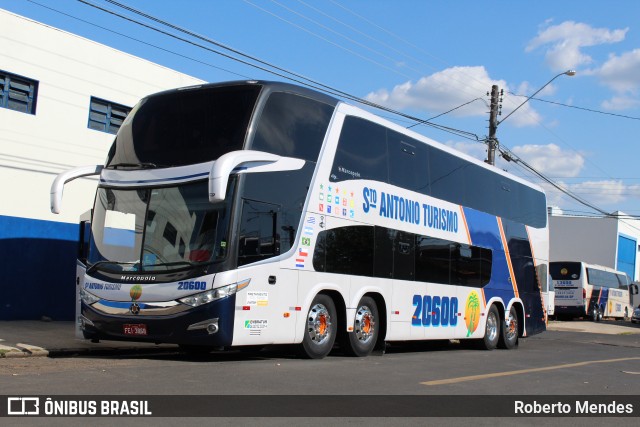 Santo Antônio Turismo 20600 na cidade de Marília, São Paulo, Brasil, por Roberto Mendes. Número da foto: #8656230.