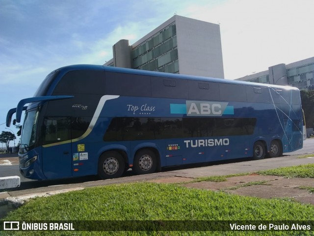 ABC Turismo 2110 na cidade de Brasília, Distrito Federal, Brasil, por Vicente de Paulo Alves. Número da foto: #8654048.
