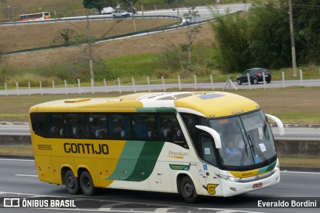 Empresa Gontijo de Transportes 18555 na cidade de São José dos Campos, São Paulo, Brasil, por Everaldo Bordini. ID da foto: 8657535.