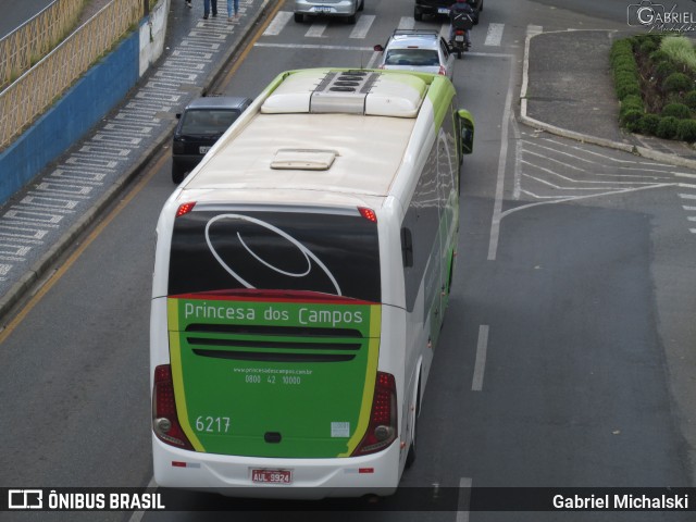 Expresso Princesa dos Campos 6217 na cidade de Ponta Grossa, Paraná, Brasil, por Gabriel Michalski. ID da foto: 8659254.