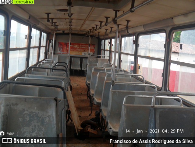 Sucata e Desmanches HOO4308 na cidade de Teresina, Piauí, Brasil, por Francisco de Assis Rodrigues da Silva. Número da foto: #8656742.