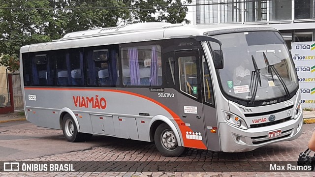 Empresa de Transporte Coletivo Viamão 8228 na cidade de Viamão, Rio Grande do Sul, Brasil, por Max Ramos. Número da foto: #8659866.