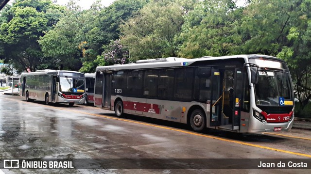 Viação Campo Belo 7 2573 na cidade de São Paulo, São Paulo, Brasil, por Jean da Costa. ID da foto: 8660933.