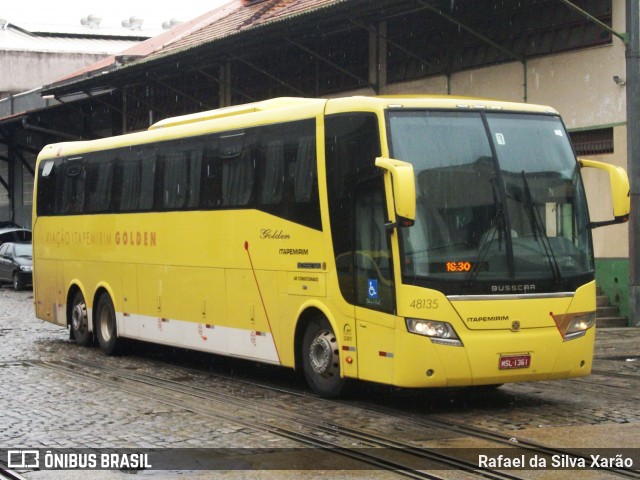 Viação Itapemirim 48135 na cidade de Rio de Janeiro, Rio de Janeiro, Brasil, por Rafael da Silva Xarão. ID da foto: 8664994.