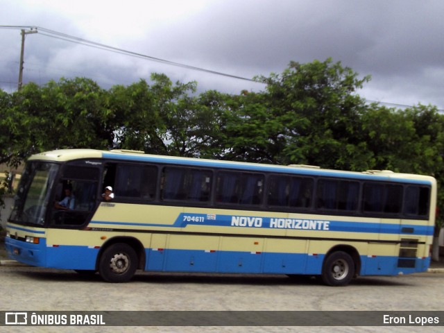 Viação Novo Horizonte 704611 na cidade de Vitória da Conquista, Bahia, Brasil, por Eron Lopes. ID da foto: 8667558.