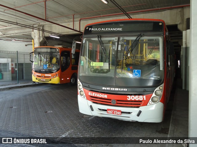 Expresso Luziense > Territorial Com. Part. e Empreendimentos 30681 na cidade de Belo Horizonte, Minas Gerais, Brasil, por Paulo Alexandre da Silva. ID da foto: 8669429.