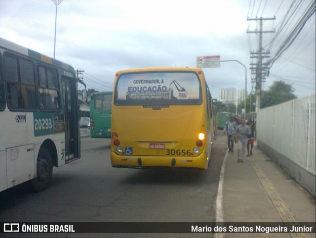 Plataforma Transportes 30656 na cidade de Salvador, Bahia, Brasil, por Mario dos Santos Nogueira Junior. ID da foto: 8672946.