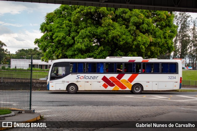 Solazer Transportes e Turismo 3234 na cidade de Resende, Rio de Janeiro, Brasil, por Gabriel Nunes de Carvalho. Número da foto: #8671268.