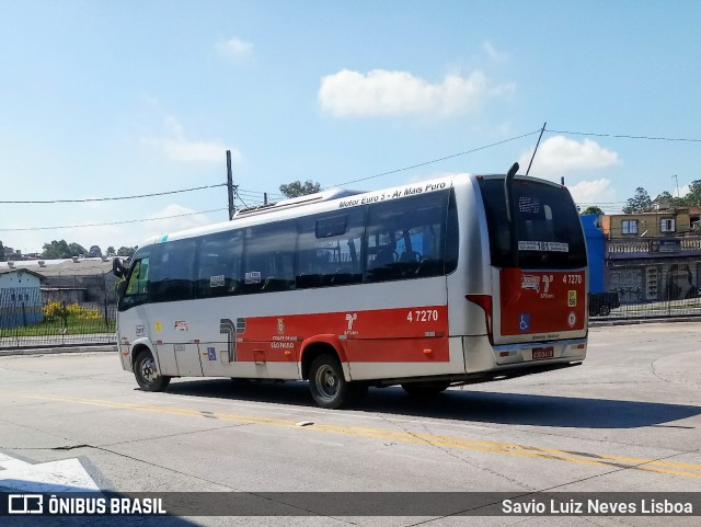 Pêssego Transportes 4 7270 na cidade de São Paulo, São Paulo, Brasil, por Savio Luiz Neves Lisboa. ID da foto: 8672034.