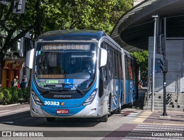 Expresso Luziense > Territorial Com. Part. e Empreendimentos 30383 na cidade de Belo Horizonte, Minas Gerais, Brasil, por Lucas Mendes. Número da foto: #8675166.