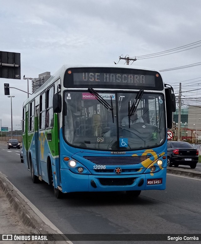 Viação Praia Sol 12096 na cidade de Vila Velha, Espírito Santo, Brasil, por Sergio Corrêa. Número da foto: #8675198.