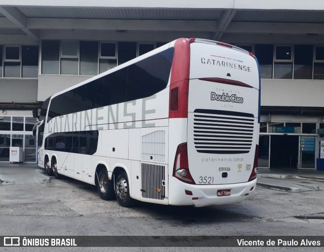 Auto Viação Catarinense 3521 na cidade de Rio de Janeiro, Rio de Janeiro, Brasil, por Vicente de Paulo Alves. Número da foto: #8675002.