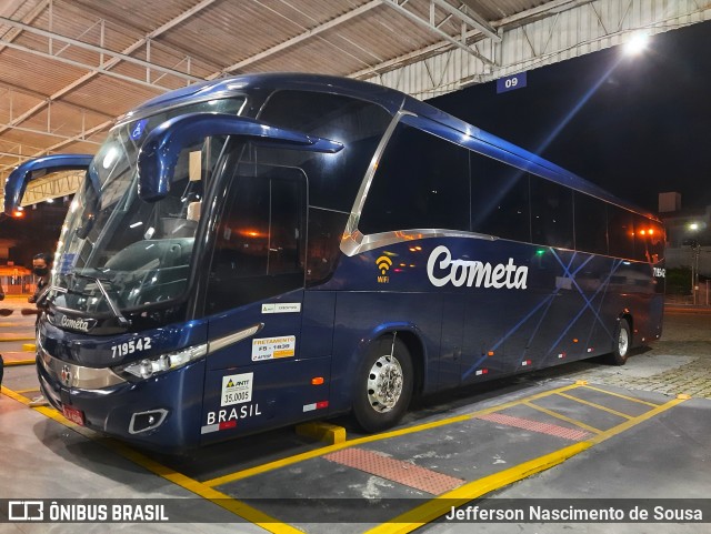 Viação Cometa 719542 na cidade de Balneário Camboriú, Santa Catarina, Brasil, por Jefferson Nascimento. Número da foto: #8677362.