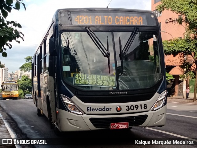 Coletivos São Lucas 30918 na cidade de Belo Horizonte, Minas Gerais, Brasil, por Kaique Marquês Medeiros . Número da foto: #8680051.