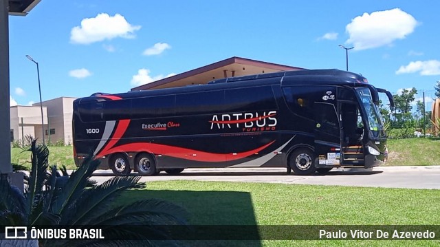 Artbus Turismo 1600 na cidade de Caldas Novas, Goiás, Brasil, por Paulo Vitor De Azevedo. Número da foto: #8680458.