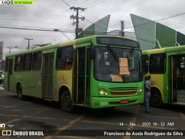 Transcol Transportes Coletivos 04390 na cidade de Teresina, Piauí, Brasil, por Francisco de Assis Rodrigues da Silva. ID da foto: 8682598.