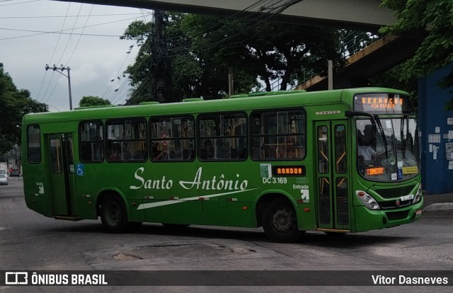 Transportes Santo Antônio DC 3.169 na cidade de Duque de Caxias, Rio de Janeiro, Brasil, por Vitor Dasneves. ID da foto: 8686452.