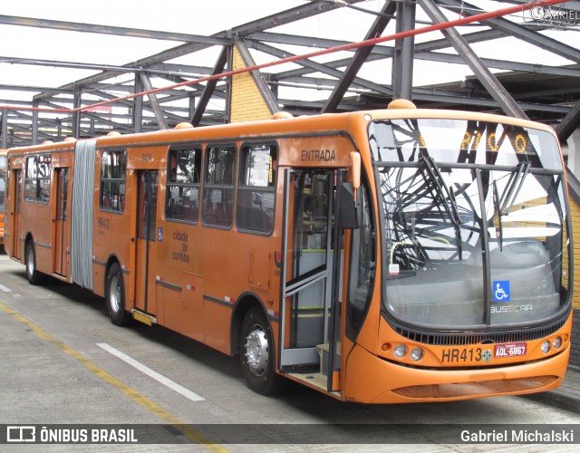 Auto Viação Redentor HR413 na cidade de Curitiba, Paraná, Brasil, por Gabriel Michalski. ID da foto: 8686170.