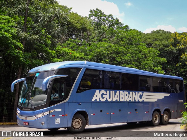 Viação Águia Branca 32050 na cidade de São Paulo, São Paulo, Brasil, por Matheus Bispo. Número da foto: #8688667.