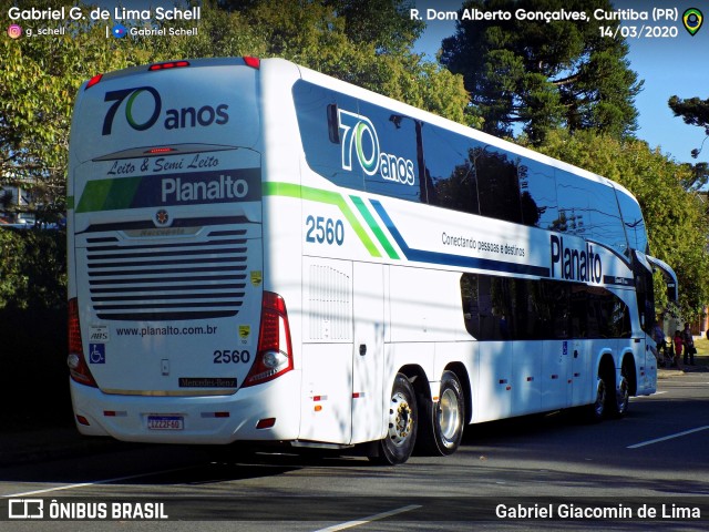 Planalto Transportes 2560 na cidade de Curitiba, Paraná, Brasil, por Gabriel Giacomin de Lima. ID da foto: 8690885.