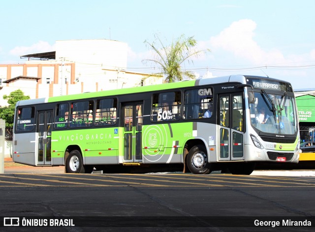 Viação Garcia 8925 na cidade de Londrina, Paraná, Brasil, por George Miranda. ID da foto: 8620041.