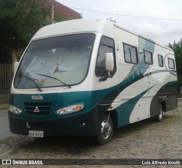 Motorhomes S/n na cidade de Rio Grande, Rio Grande do Sul, Brasil, por Luis Alfredo Knuth. ID da foto: 8619499.