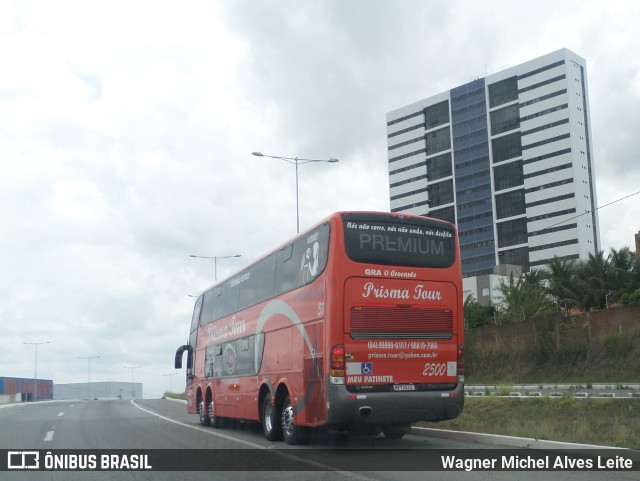 Prisma Tour 2500 na cidade de Campina Grande, Paraíba, Brasil, por Wagner Michel Alves Leite. Número da foto: #8622224.