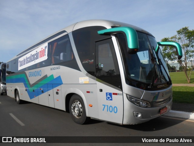 Grandino Transportes 7100 na cidade de Brasília, Distrito Federal, Brasil, por Vicente de Paulo Alves. Número da foto: #8628513.